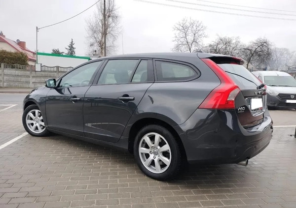 Volvo V60 cena 33999 przebieg: 315000, rok produkcji 2013 z Łódź małe 497